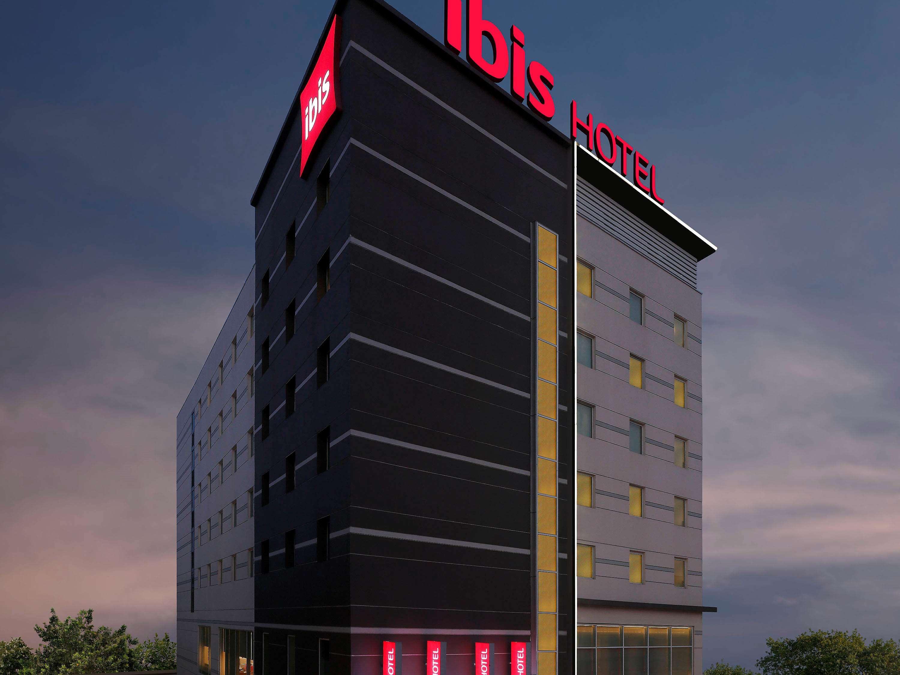 Ibis Kochi City Centre - An Accor Brand Экстерьер фото
