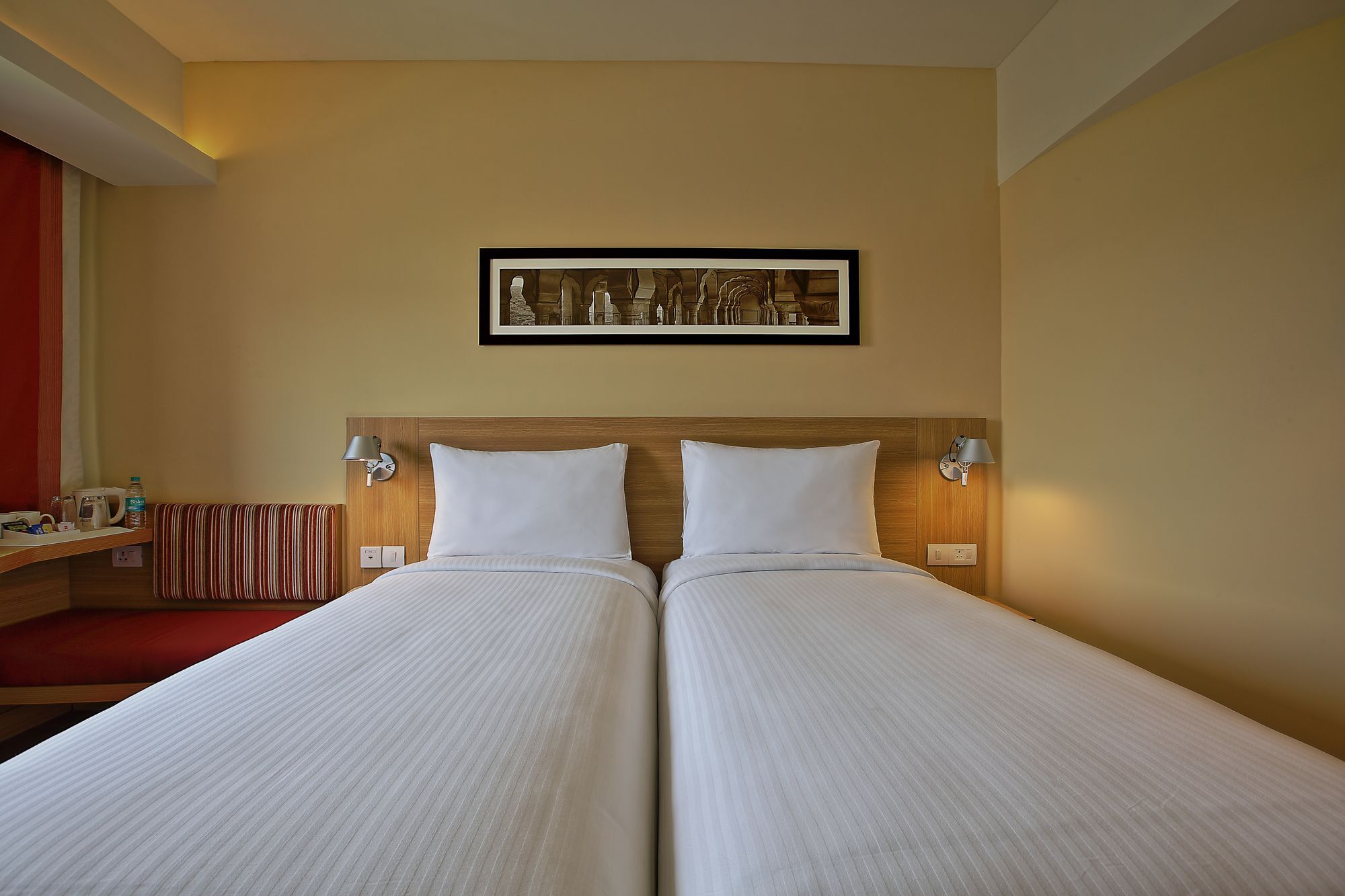 Ibis Kochi City Centre - An Accor Brand Экстерьер фото